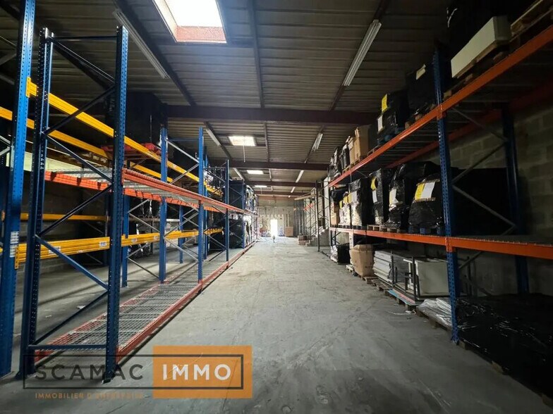 Industriel/Logistique dans Dammarie-les-Lys à vendre - Photo de l’immeuble – Image 2 sur 12
