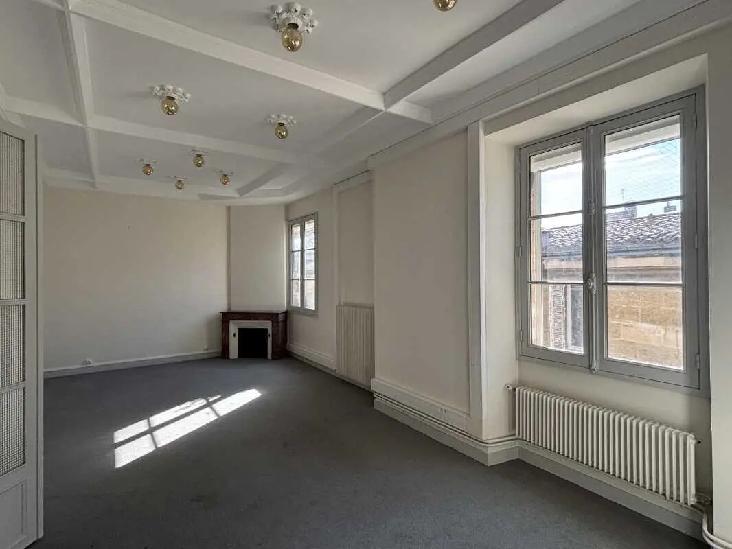 Bureau dans Bordeaux à louer Photo intérieure– Image 1 sur 15