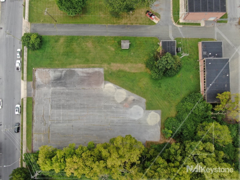 615R Kenhorst Blvd, Reading, PA à louer - Photo de l’immeuble – Image 2 sur 14