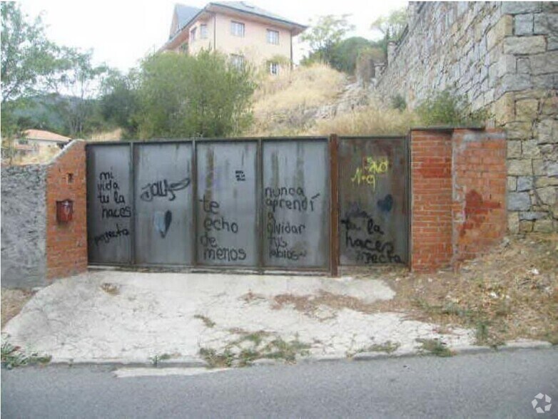 Terrain dans San Lorenzo de El Escorial, Madrid à vendre - Photo de l’immeuble – Image 2 sur 3