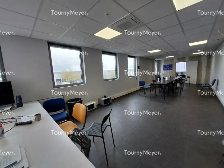 Local d’activités dans Escalquens à louer - Photo intérieure – Image 3 sur 6