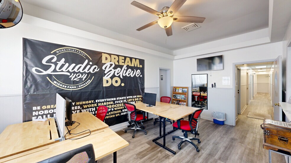 1415 N Ashland Ave, Chicago, IL à louer - Numérisation 3D Matterport – Image 2 sur 10