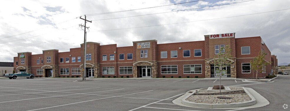 9066-9082 S 300 W, Sandy, UT à louer - Photo de l’immeuble – Image 2 sur 7