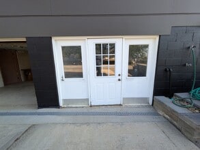 83 Dutilh Rd, Cranberry Twp, PA à louer Photo de l’immeuble– Image 2 sur 2