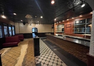 1500 Apalachee Pky, Tallahassee, FL à louer Photo intérieure– Image 1 sur 2