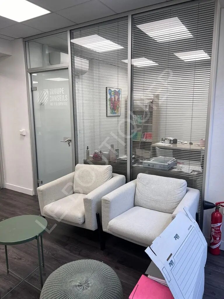 Local commercial dans Boulogne-Billancourt à louer Photo de l’immeuble– Image 1 sur 6