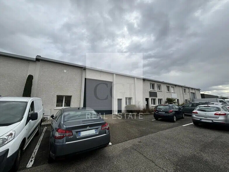 31 Rue Wilson, Décines-Charpieu à louer - Photo de l’immeuble – Image 1 sur 8