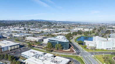 200 Twin Dolphin Dr, Redwood City, CA - VUE AÉRIENNE  vue de carte