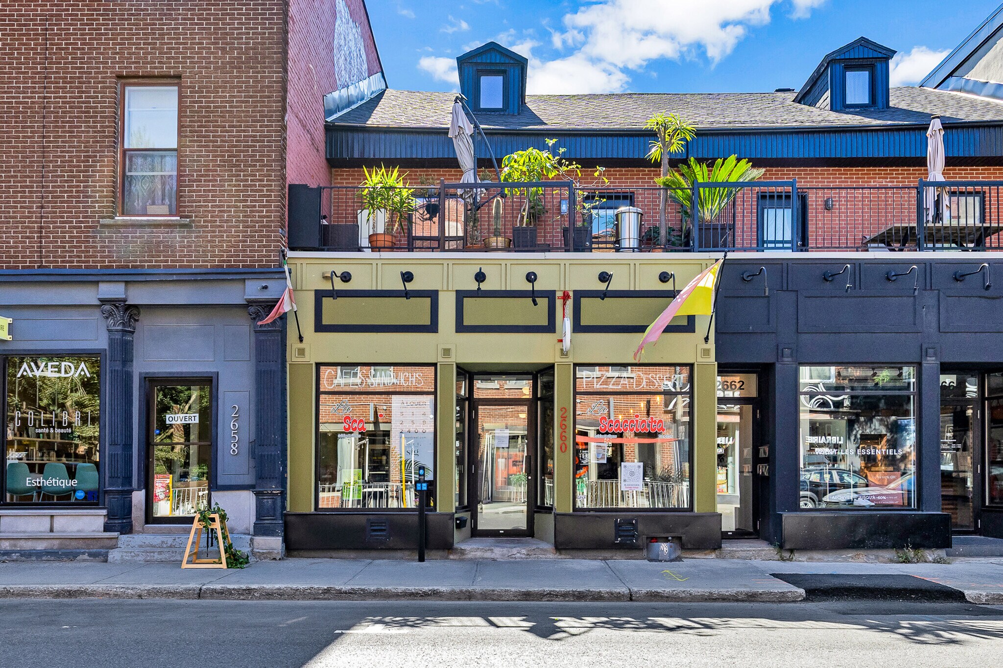 2660-2664 St Notre-Dame O, Montréal, QC à louer Photo de l’immeuble– Image 1 sur 21