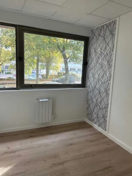 Bureau dans Rouen à vendre - Photo de l’immeuble – Image 2 sur 4