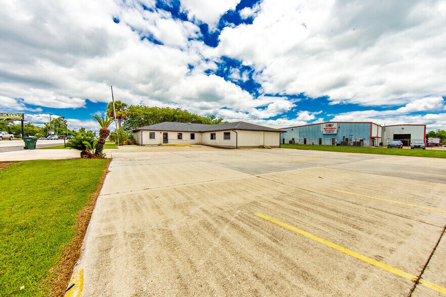 4924 Highway 311, Houma, LA à vendre - Photo de l’immeuble – Image 2 sur 19