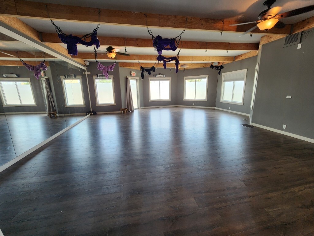 95 Brent Blvd, Strathmore, AB à louer Photo intérieure– Image 1 sur 8
