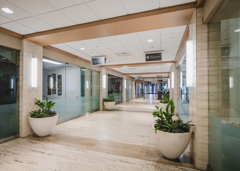 701 Poydras St, New Orleans, LA à louer - Photo intérieure – Image 3 sur 7