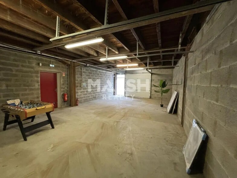 Bureau dans OULLINS-PIERRE-BÉNITE à louer - Photo intérieure – Image 3 sur 19