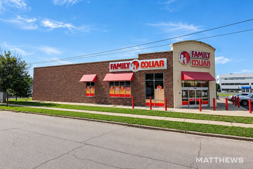 120 E Broadway Ave, Muskegon, MI à vendre - Photo de l’immeuble – Image 1 sur 2