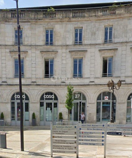 Local commercial dans Cognac à louer - Photo de l’immeuble – Image 2 sur 4