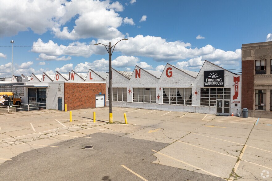 3901 Christopher St, Hamtramck, MI à louer - Photo de l’immeuble – Image 2 sur 6