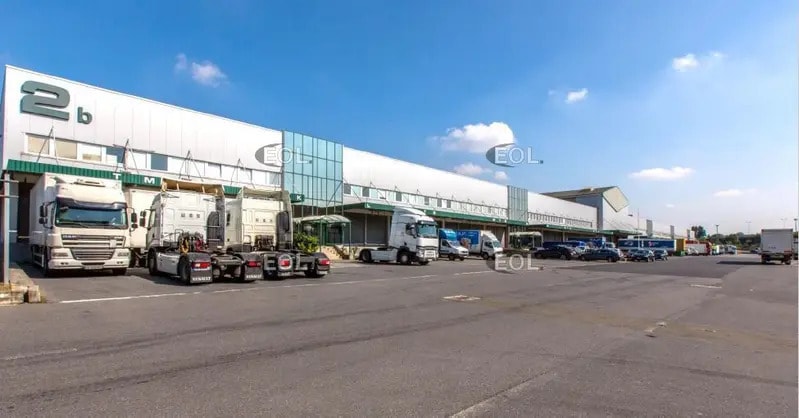Industriel/Logistique dans Aulnay-sous-Bois à louer - Photo de l’immeuble – Image 1 sur 1