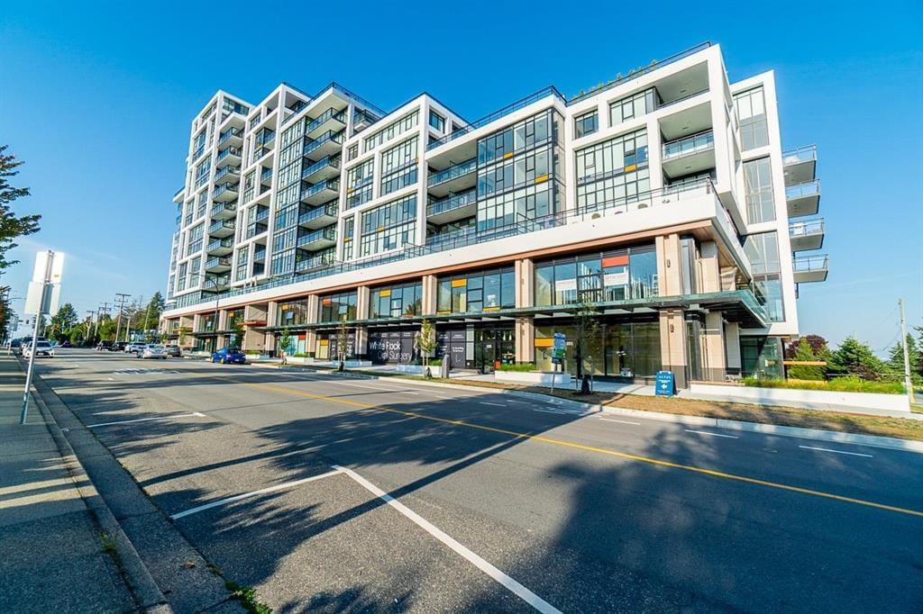1526 Finlay St, White Rock, BC V4B 4L9 - Lot 209 - - Photo intérieure - Image 2 of 3
