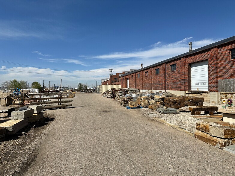 5085 Colorado Blvd, Denver, CO à vendre - Photo de l’immeuble – Image 2 sur 7