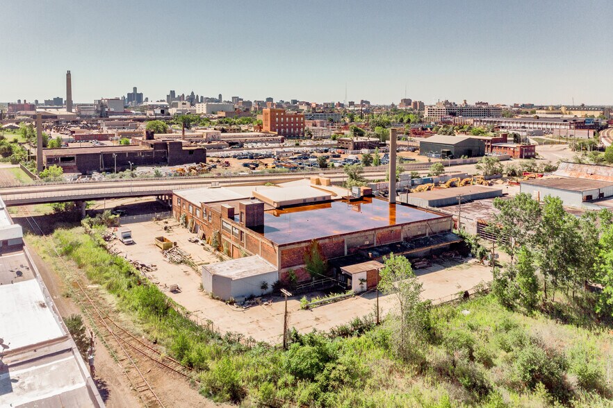 2600 E Grand Blvd, Detroit, MI à vendre - Photo de l’immeuble – Image 3 sur 16