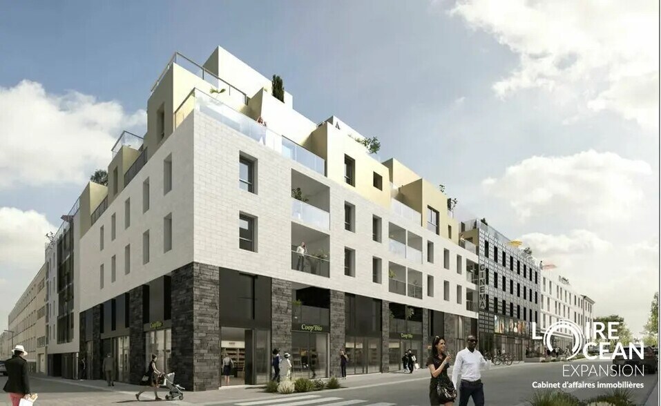 Local commercial dans La Roche-sur-Yon à louer - Photo de l’immeuble – Image 1 sur 9