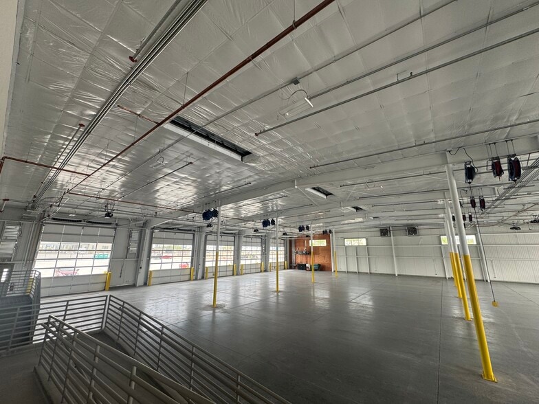 6255 E Tropical Pkwy, Las Vegas, NV à louer - Photo intérieure – Image 2 sur 2