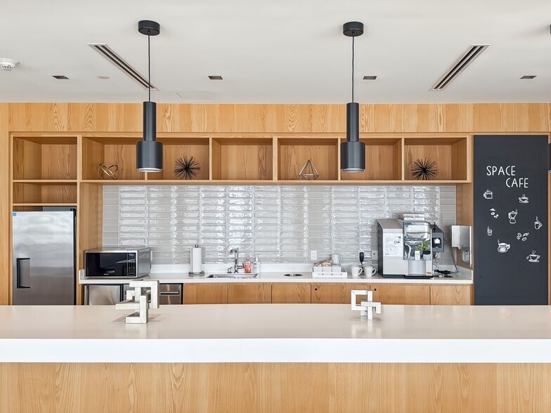 801 Brickell Ave, Miami, FL à louer - Photo intérieure – Image 2 sur 15
