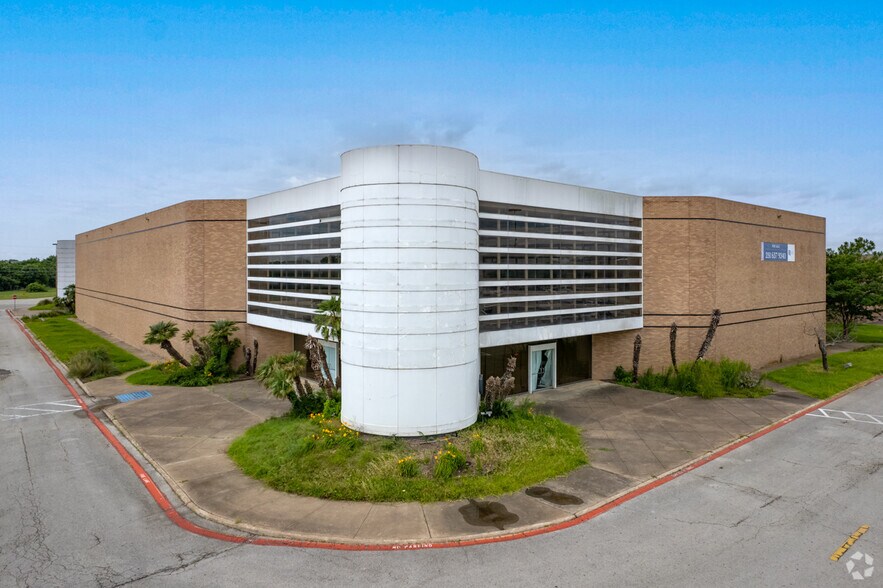 1508 Harvey Rd, College Station, TX à vendre - Photo principale – Image 1 sur 10