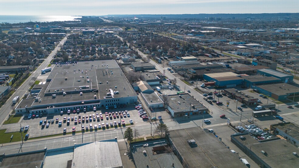 652 Parkdale Ave N, Hamilton, ON à vendre - Photo de l’immeuble – Image 1 sur 4