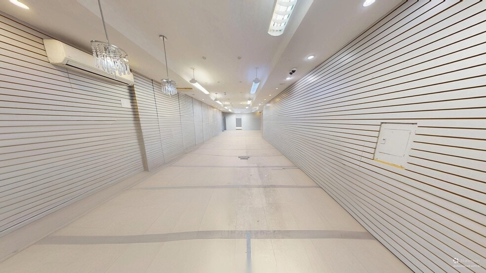 1318 Avenue M, Brooklyn, NY à louer - Photo de l’immeuble – Image 3 sur 5