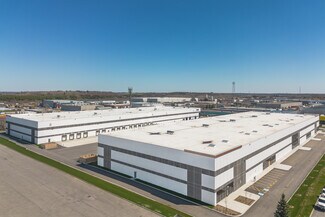 Plus de détails pour 2105 Bantree St, Ottawa, ON - Industriel/Logistique à louer