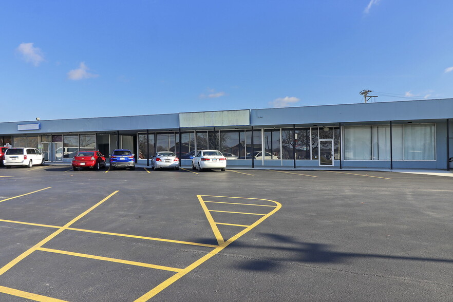 2027-2055 22nd Ave, Kenosha, WI à louer - Photo de l’immeuble – Image 3 sur 59