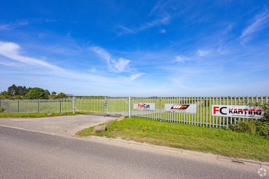 Holme Wood Lane, Doncaster à louer - Photo de l’immeuble – Image 2 sur 4