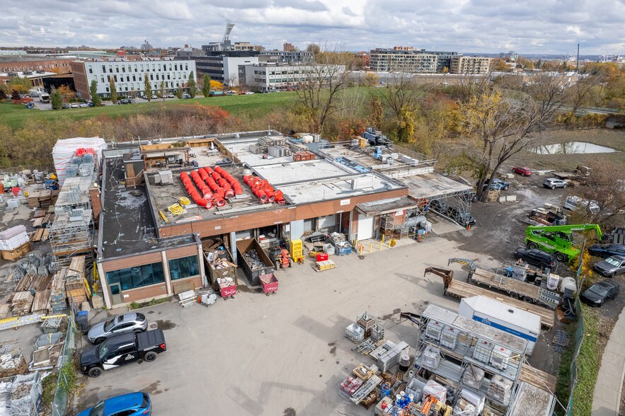 4293 St Hogan, Montréal, QC à vendre - Photo de l’immeuble – Image 2 sur 27