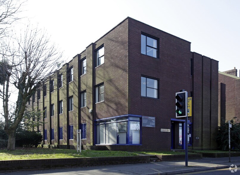 2 Wellington Rd, Bilston à louer - Photo de l’immeuble – Image 3 sur 4