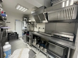 Plus de détails pour Local commercial à louer