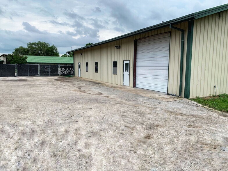 140 Market St, Georgetown, TX à louer - Photo de l’immeuble – Image 2 sur 7