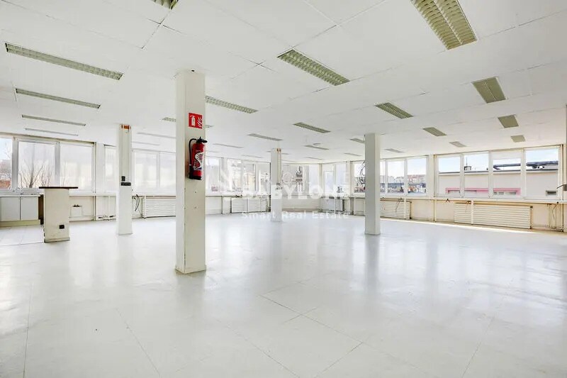 Bureau dans Montrouge à louer Photo de l’immeuble– Image 1 sur 15