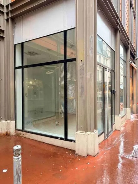Local commercial dans Rouen à louer - Photo de l’immeuble – Image 2 sur 3