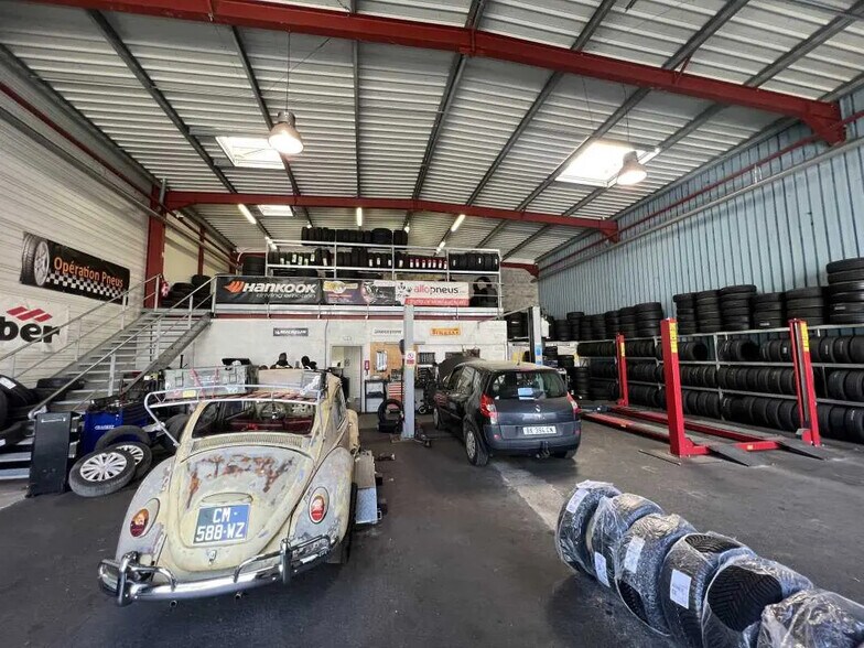 Local d’activités dans Martillac à louer - Photo intérieure – Image 2 sur 6