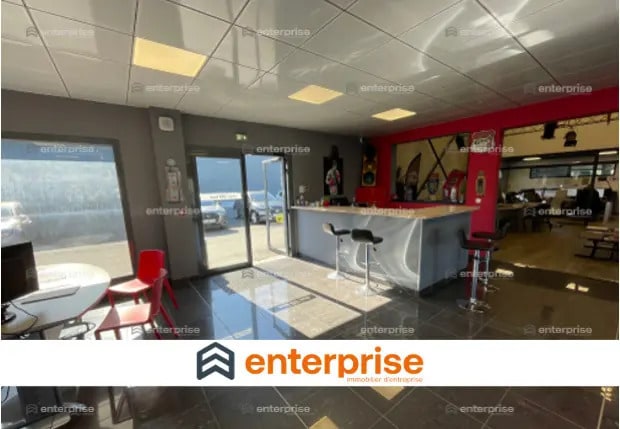 Local d'activités dans Hénin-Beaumont à vendre Photo intérieure– Image 1 sur 2