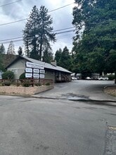 580 Forest Shade Rd, Crestline, CA à louer Autre– Image 1 sur 6