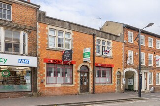 Plus de détails pour 69-71 High St, Newport Pagnell - Local commercial à vendre
