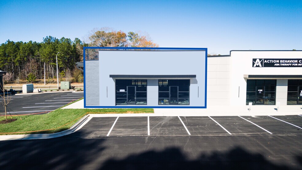 600 Timber Dr E, Garner, NC à louer - Photo de l’immeuble – Image 3 sur 8