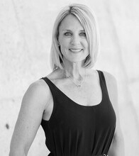 Christi Hanson