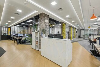 106-108 Rue La Boétie, Paris à louer Photo de l’immeuble– Image 1 sur 11