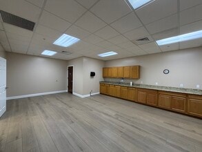 11600 Adelmo Ln, Fort Myers, FL à louer Photo intérieure– Image 1 sur 2