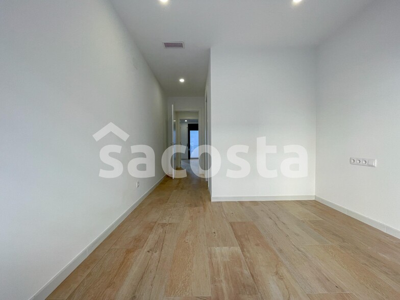 Immeuble residentiel dans Lloret de Mar, Gerona à vendre - Photo intérieure – Image 3 sur 3