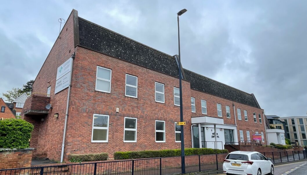 1-7 Frascati Way, Maidenhead à louer Photo de l’immeuble– Image 1 sur 3